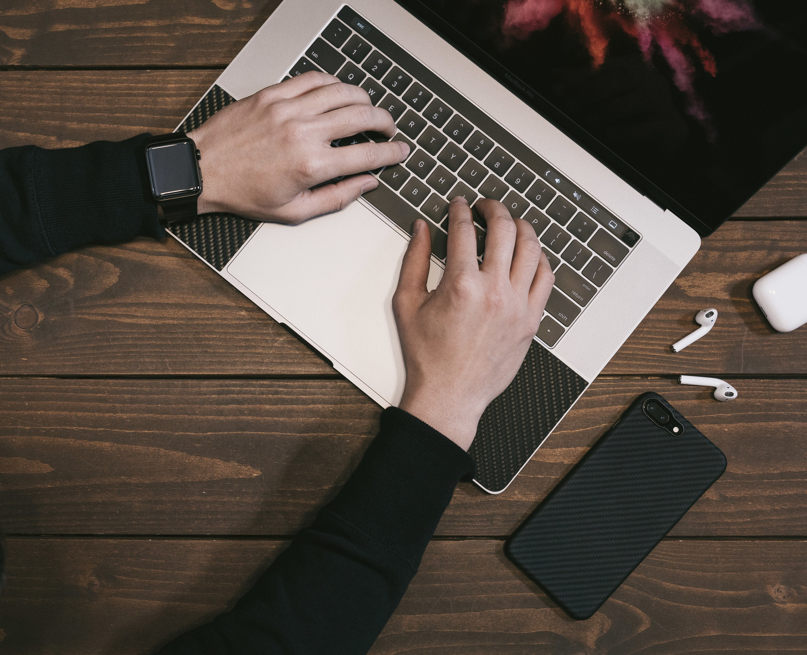 起業家必見!会社のメールアドレスで独自ドメインを使うべき理由とは?