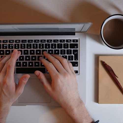 ホームページとは？どんな事ができる？初心者でもホームページを作る方法