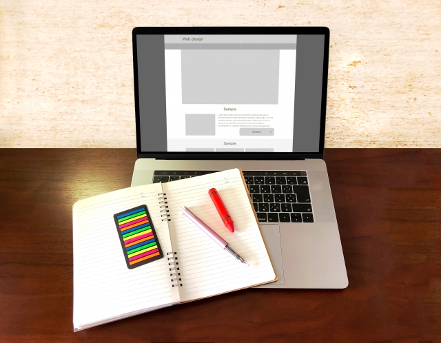 ランディングページとは？LPの特徴やメリット、作成ツールを紹介